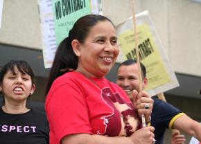 Members of UNITE HERE Local 25 picketing outside the Sheraton Crystal City